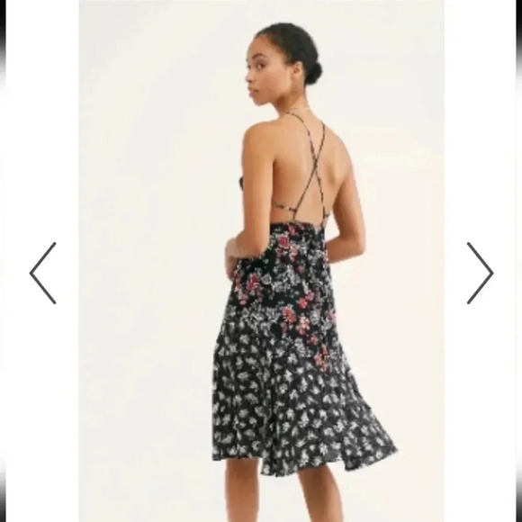 Intimately by Free People Red and Black Floral Dress size Small - Picture 2 of 6